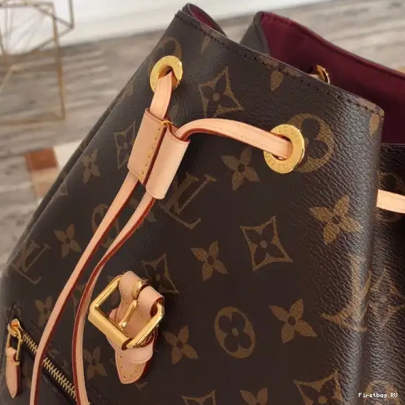 Firstbag Vuitton Louis MONTSOURIS 0620